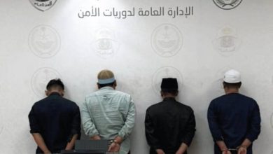 صورة مكة: القبض على 4 وافدين لنشرهم إعلانات حملات حج وهمية  أخبار السعودية