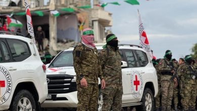 صورة قطر ومصر ترحّبان بإعلان “حماس” موافقتها على إطلاق سراح أسير إسرائيلي أمريكي لديها