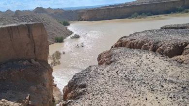 صورة | محافظ الطفيلة يكشف تفاصيل جديدة حول المفقود في سيل الحسا