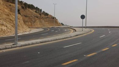 صورة | “الأشغال”: مشروع جديد على طريق عمانالسلط لتحسين السلامة المرورية وكفاءة الطاقة