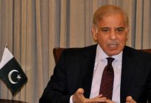 صورة | رئيس الوزراء الباكستاني: دمرنا قواعد العدو وأسقطنا طائرات رافال.. وعلى الهند العودة لطاولة المفاوضات