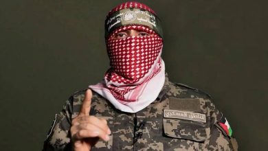 صورة | تصريح من “أبو عبيدة” بشأن الإفراج على المحتجز الأمريكي عيدان إليكساندر