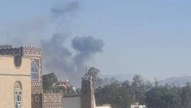 صورة | إعلام حوثي: طيران الاحتلال الإسرائيلي يشن سلسلة غارات على موانئ يمنية