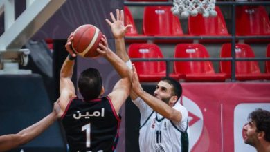 صورة | اتحاد عمان يتقدم في نهائي دوري السلة بفوز مستحق على الأهلي 8468