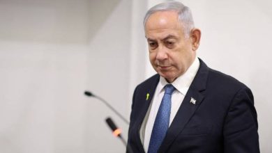 صورة | رئيس حزب الديمقراطيين في تل أبيب يتهم حكومة نتنياهو بأنها تقتل الأطفال في غزة كهواية