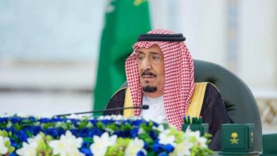 صورة | الملك سلمان بن عبد العزيز يشيد برفع العقوبات عن سوريا ويثمن نتائج زيارة ترمب إلى السعودية