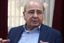 صورة | العيسوي ينقل لطاهر المصري تمنيات الملك وولي العهد له بالشفاء العاجل