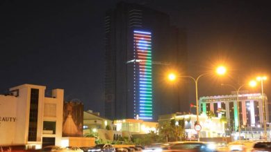 صورة | بالفيديو.. عمَان تتزين بالعلم الأردني احتفالاً بعيد الاستقلال الـ79