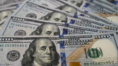 صورة | تراجع أسعار الدولار بسبب مخاوف الديون الأمريكية