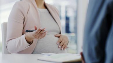 صورة | “توضيح من “العمل” حول إجازة الأمومة للعاملات في القطاع الخاص