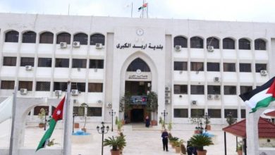 صورة | بلدية إربد: مجموعة من الخارجين عن القانون يعتدون على رئيس البلدية وعدد من الموظفين