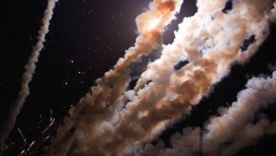 صورة | إعلام عبري: اعتراض صاروخ أطلق من اليمن وإغلاق مطار بن غوريون أمام حركة الملاحة