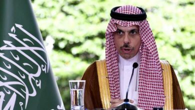 صورة | وزير الخارجية السعودي يعلن عن مزيد من الدعم المالي لسوريا