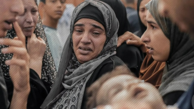 صورة “إسرائيل” تقتل امرأة في غزة كلّ ساعة