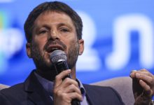 صورة سموترتيش: سندمر غزة ونحشر سكانها في”موراج” ومن هناك سيغادرون بأعداد كبيرة إلى دول أخرى