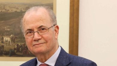 صورة مصطفى يؤكد أهمية التوصل إلى اتفاق لتنفيذ مبادرات القمة التنموية في بغداد