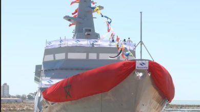 صورة المغرب يدشّن سفينة حربية متقدمة من طراز « أفانتي 1800 » في قادس الإسبانية
