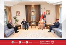 صورة وزير الداخلية يبحث برامج التعاون الأمني مع سفير المملكة المتحدة