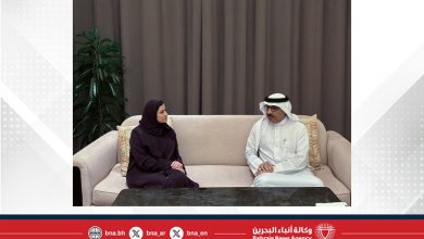 صورة وزير التربية والتعليم يجتمع بنظيرته الإماراتية