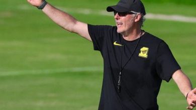 صورة المدير الفني للاتحاد يُشيد بأداء لاعبيه أمام الفيحاء في دوري روشن