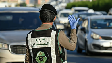 صورة المرور: غرامة وقوف المركبة بأماكن غير مخصصة تصل إلى 150 ريالا  