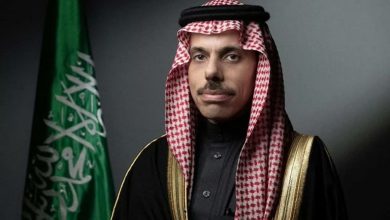 صورة وزير الخارجية يستعرض العلاقات الثنائية والتطورات الإقليمية مع نظيره الأمريكي