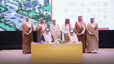 صورة بحضور «البنيان».. توقيع عقد استكمال مشروع مدينة الملك عبدالله الطبية في البحرين