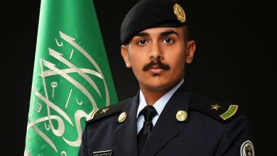 صورة برتبة ملازم.. تخرج “بدر القحطاني” من كلية الملك فهد الامنية