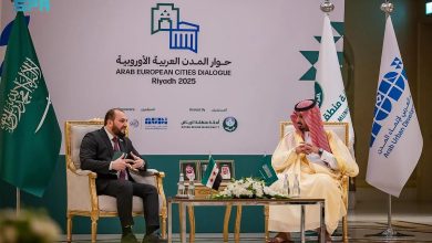 صورة أمين منطقة الرياض يلتقي عمداء مدنٍ أوروبية وعربية خلال منتدى “حوار المدن”