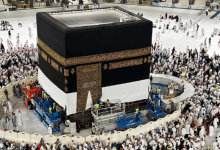 صورة رفع كسوة الكعبة المشرفة استعدادًا لموسم حج 1446هـ
