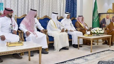صورة أمير نجران يطّلع على مبادرة “نخدمهمْ بعناية” لخدمة ضيوف الرحمن في موسم الحج