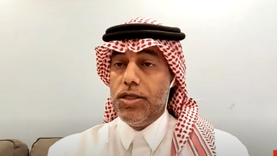 صورة مختص بالموارد البشرية: تطوير الفرص الوظيفية وفق متطلبات سوق العمل