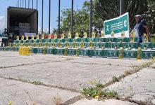 صورة مركز الملك سلمان للإغاثة يوزّع 262 سلة غذائية في مدينة طرابلس اللبنانية