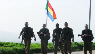 صورة الإعلام العبري : مئات الجنود الدروز يستعدون لتقديم مبادرة لنتنياهو ليسمح بدخولهم لسوريا للقتال