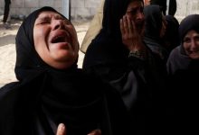 صورة 19 شهيدًا في غارات إسرائيلية على غزة.. ومخيمات القطاع تتعرض لقصف مدفعي عنيف