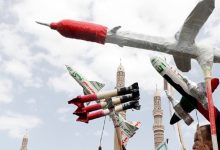 صورة هيئة البث: سقوط صاروخ حوثي في السعودية استهدف “إسرائيل”