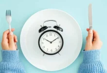 صورة أطباء: «الصيام المتقطع» حمية تلتهم «الدهون الخبيثة» ذاتياً