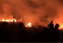 صورة 59 شهيدا منذ منتصف الليل.. الاحتلال يحرق النازحين بمواصي خانيونس بعد قصف خيامهم (شاهد)