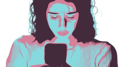 صورة “بياناتي مباحة للجميع”.. تسريب بيانات المُبلِّغات عن العنف الإلكتروني في مصر يُعرّض حياتهن للخطر