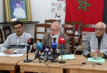 صورة السفياني يحتج في مؤتمر المحامين على عدم إدانة التطبيع
