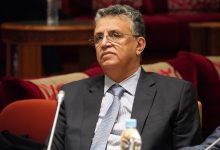 صورة وهبي يرفض تعديلات “البيجيدي” على مادة التبليغ عن الفساد… والحركة والـPPS يسحبان تعديلاتهما