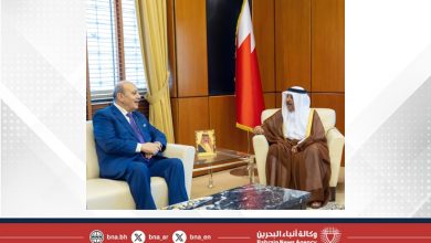 صورة وزير الديوان الملكي يستقبل السفير الفلسطيني بمناسبة انتهاء فترة عمله