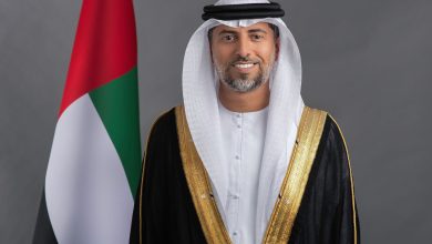 صورة تحديات حركة الشاحنات على طريق محمد بن زايد سببها عدم التزام السائقين