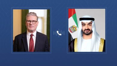 صورة رئيس الدولة ورئيس الوزراء البريطاني يبحثان هاتفياً التطورات الإقليمية