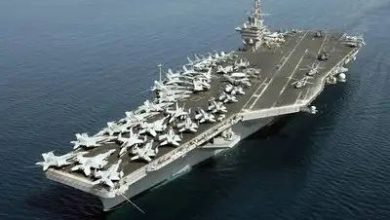 صورة عاجل: أضخم حاملة طائرات بالعالم تتجه إلى الشرق الأوسط.. هل تدخل أمريكا خط المواجهة بين اسرائيل وإيران؟