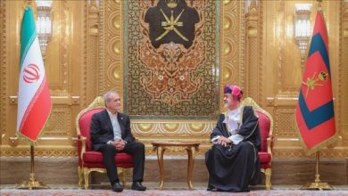 صورة عاجل.. الرئيس الإيراني يستغيث بسلطنة عمان ويلوح مستسلما « إيران تؤيد الحلول الدبلوماسية عبر الحوار والتفاوض ونلتزم بقواعد القانون الدولي واحترام سيادة الدول