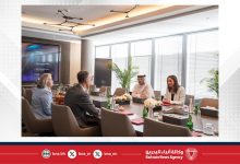 صورة وزيرة التنمية المستدامة الرئيس التنفيذي لمجلس التنمية الاقتصادية تستقبل سفير الولايات المتحدة الأمريكية لدى مملكة البحرين