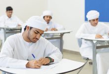 صورة 3 فئات من الصفوف الثالث إلى الثاني عشر تتقدم للاختبارات التعويضية الجمعة