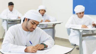 صورة 3 فئات من الصفوف الثالث إلى الثاني عشر تتقدم للاختبارات التعويضية الجمعة