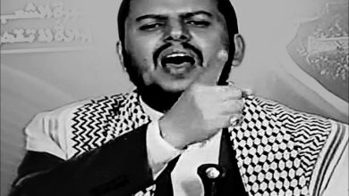 صورة حظور مضطرب ودفاع هزيل .. عبدالملك الحوثي  يستميت مدافعا عن إيران ومشروعها النووي
